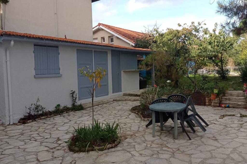 Appartement indépendant, deux personnes, clair et sympa Toulouse Exterior foto